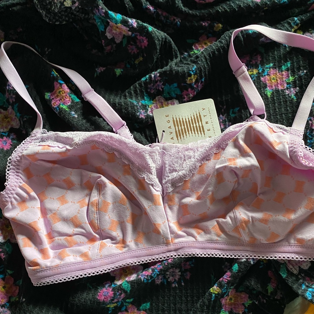 Savage x fenty bralette